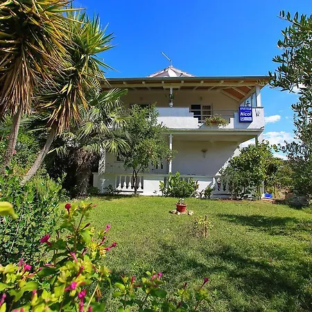 Nicol Guest house