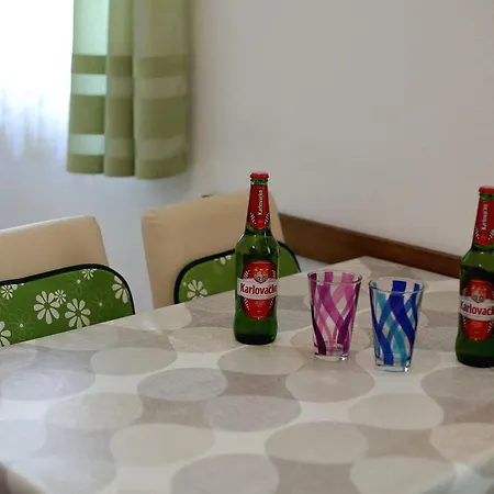 Guest house Nicol 3*