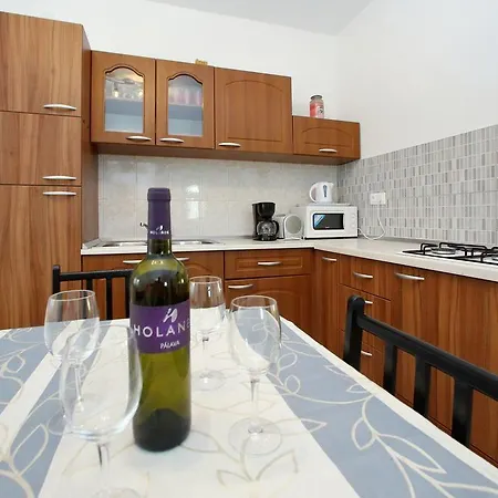 Gæstehus Nicol Bibinje