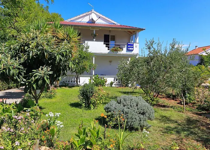 ゲストハウス Nicol 3*