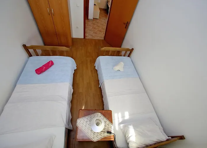 ゲストハウス Nicol 3*