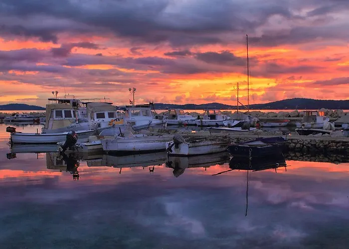 ゲストハウス Nicol 3*